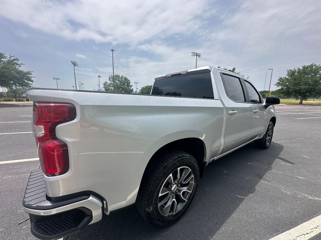 2022 Chevrolet Silverado 1500 RST photo