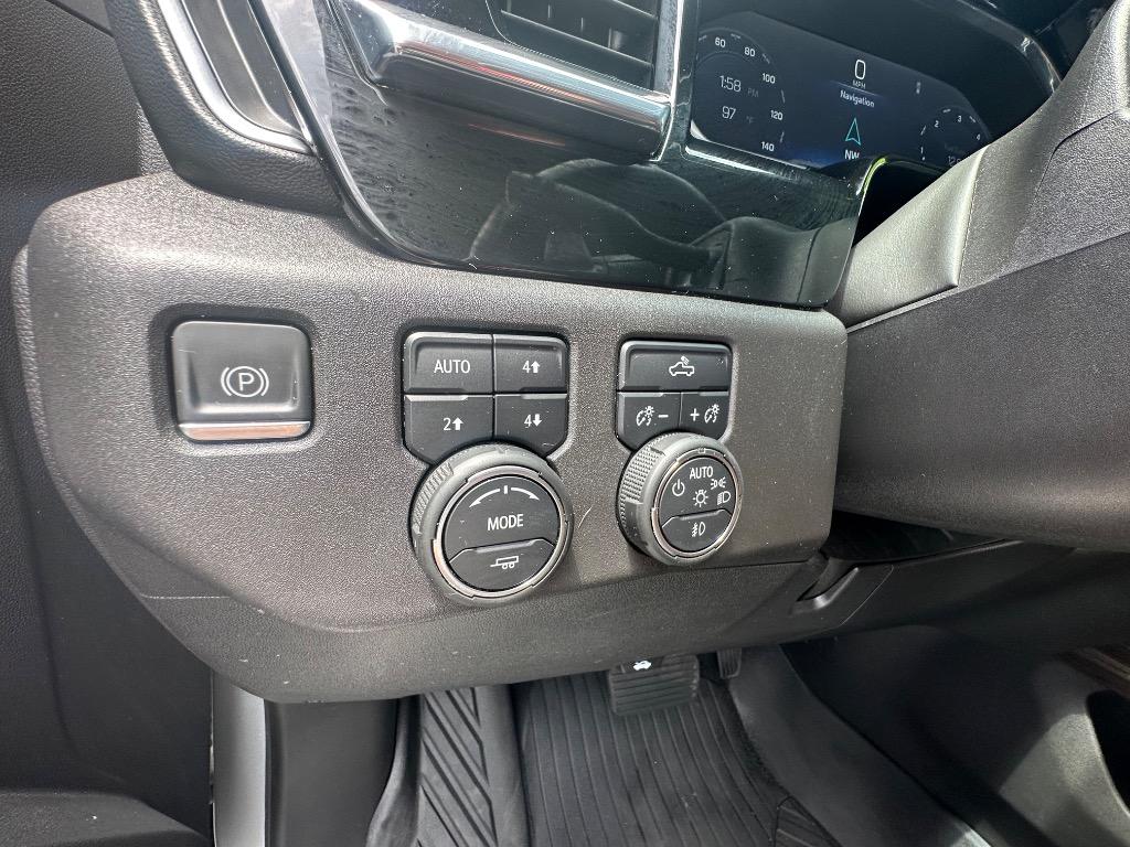 2022 Chevrolet Silverado 1500 RST photo