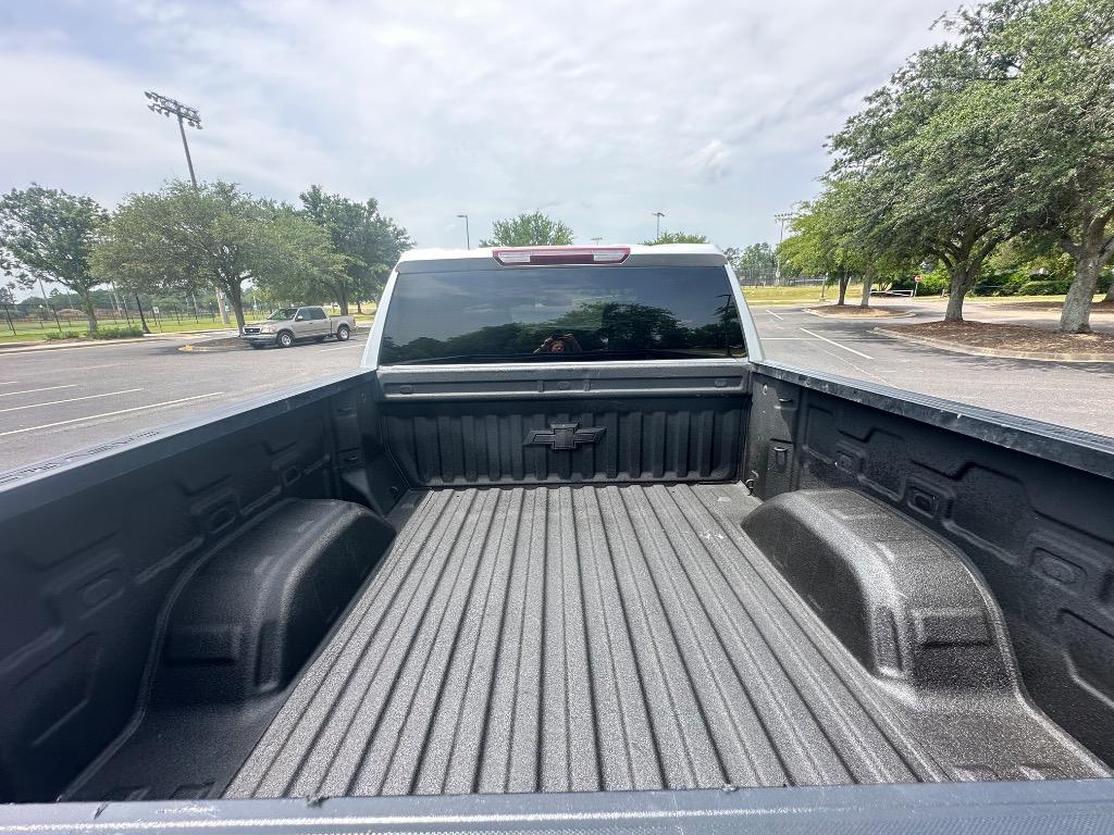 2022 Chevrolet Silverado 1500 RST photo