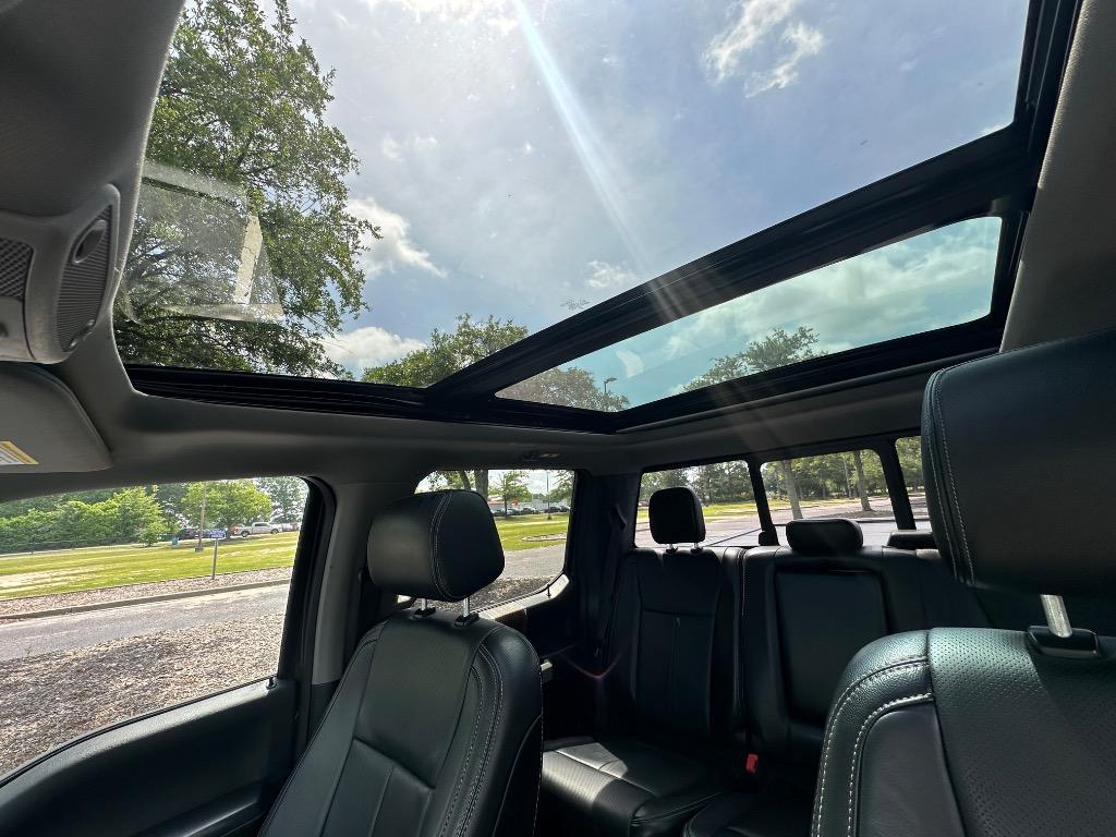 2018 Ford F150 Lariat photo