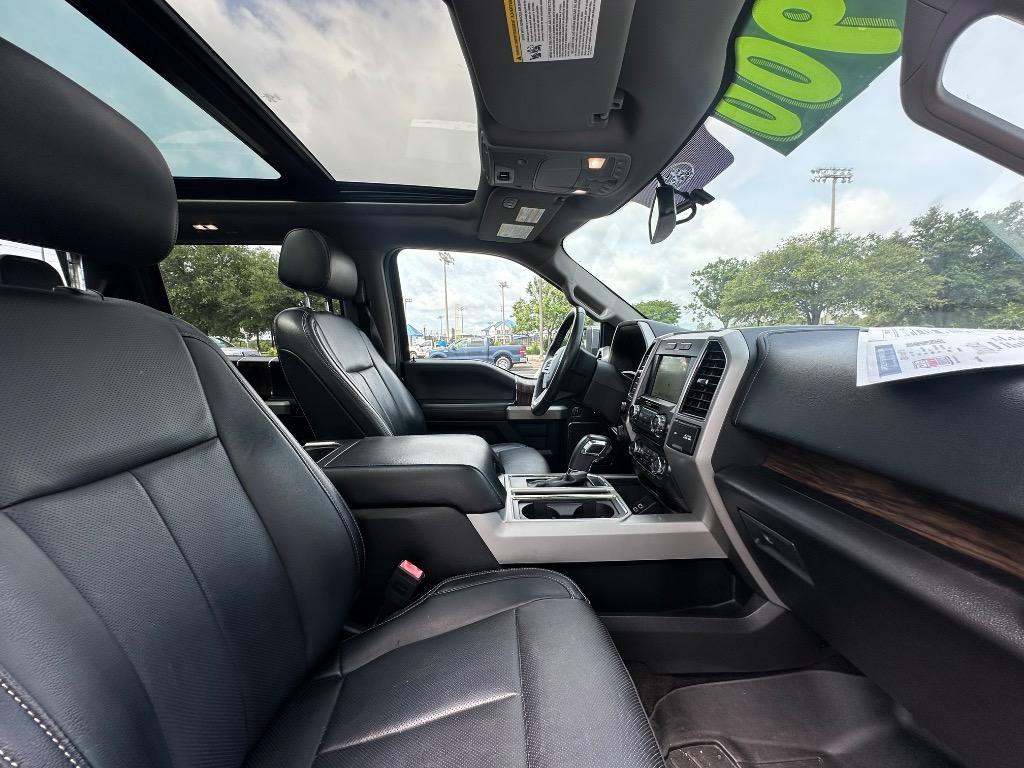 2018 Ford F150 Lariat photo