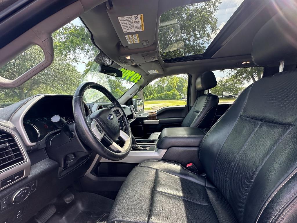 2018 Ford F150 Lariat photo