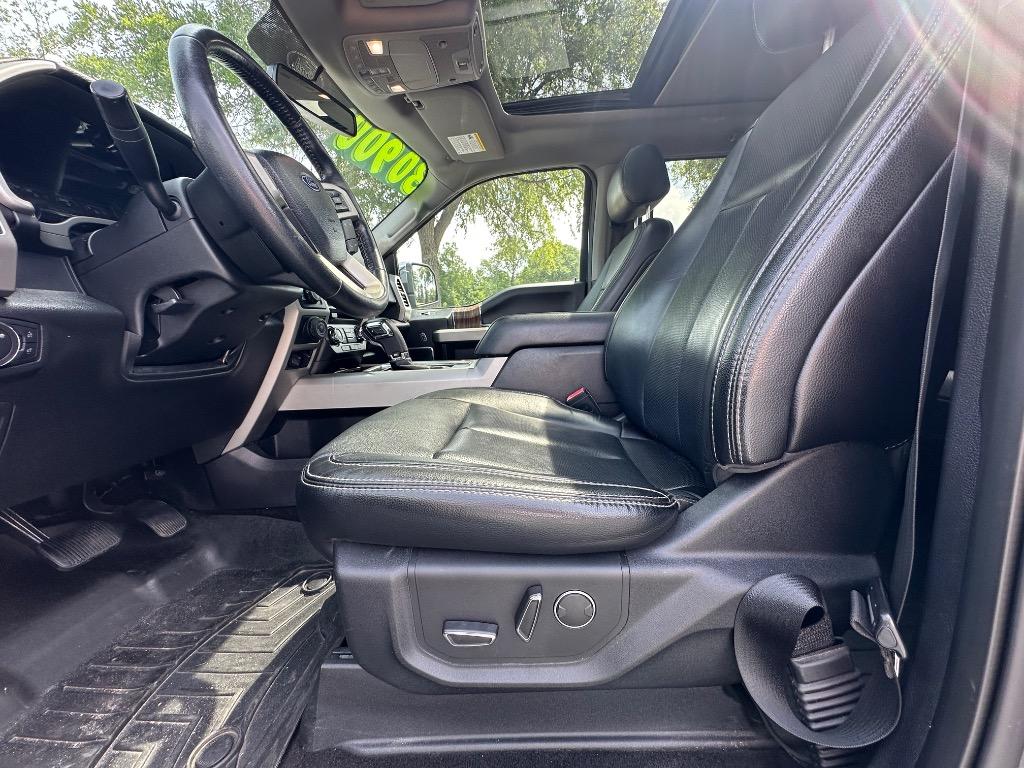 2018 Ford F150 Lariat photo