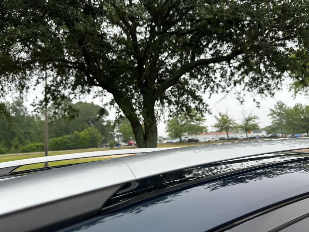 2018 Toyota RAV4 Limited photo