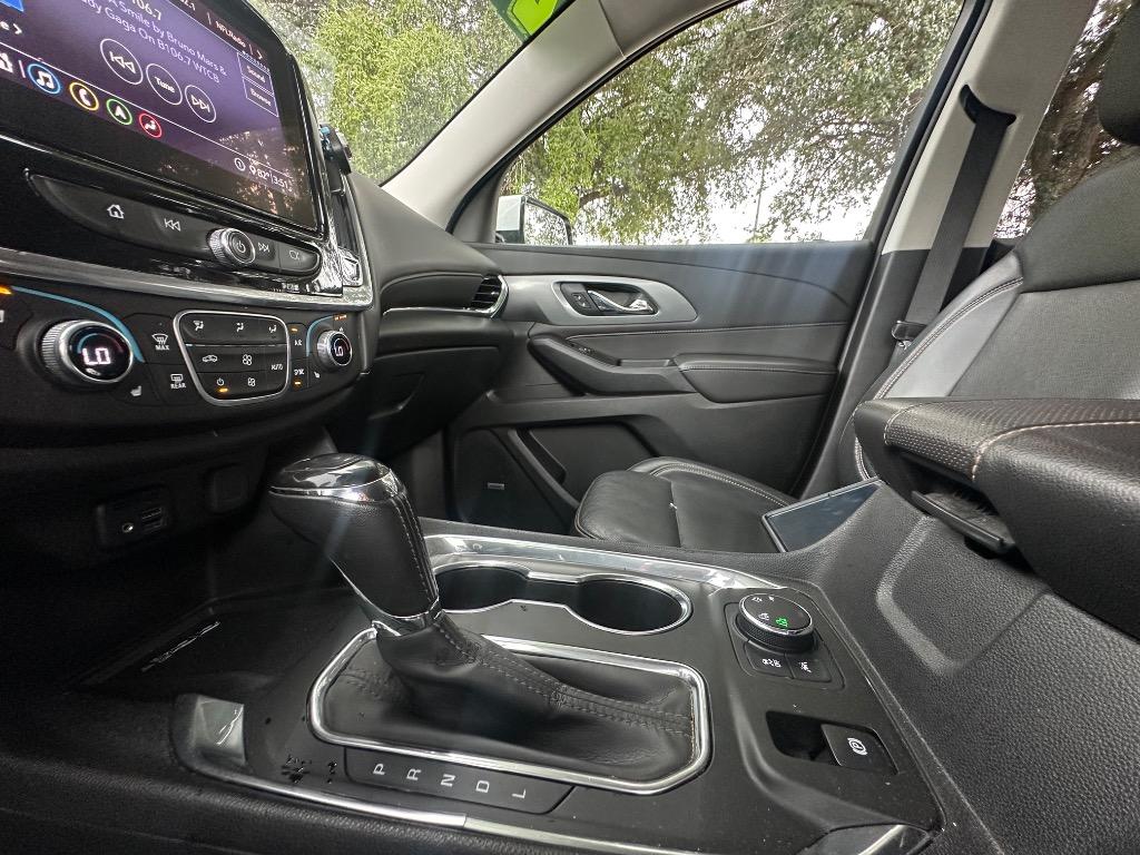 2020 Chevrolet Traverse Premier photo