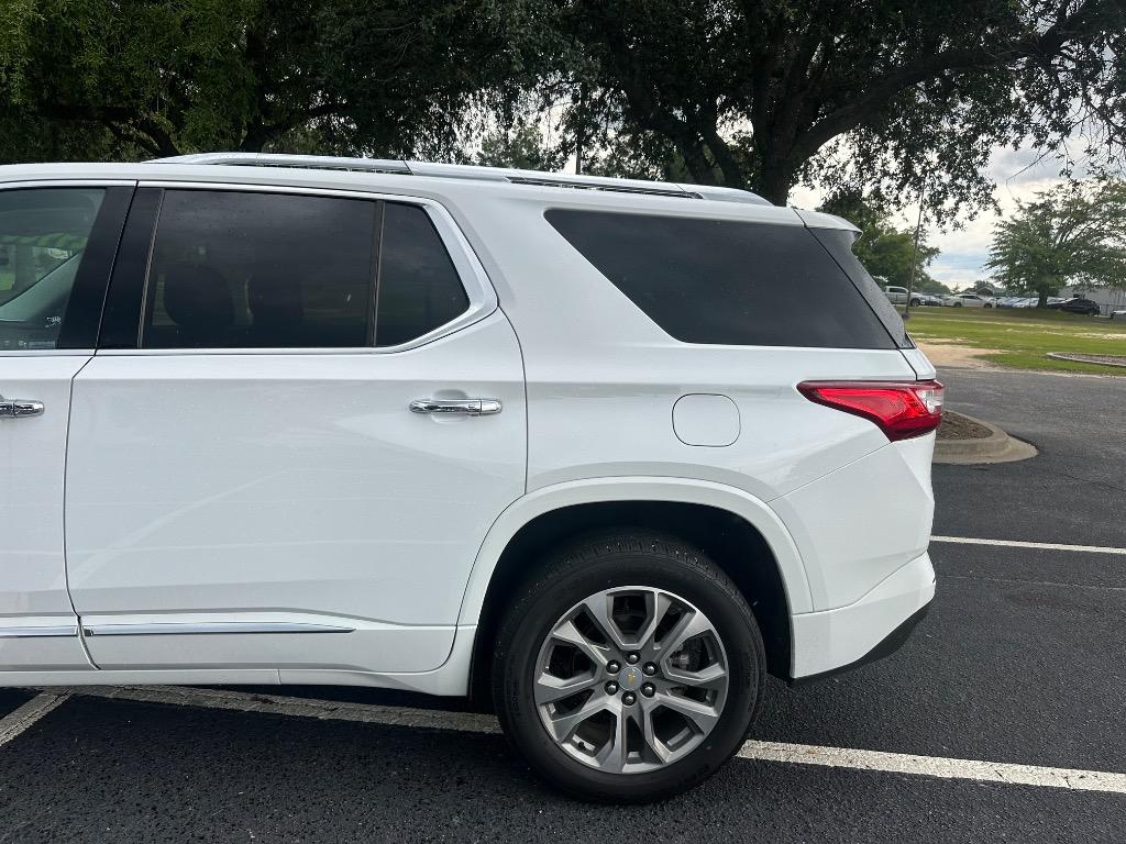 2020 Chevrolet Traverse Premier photo