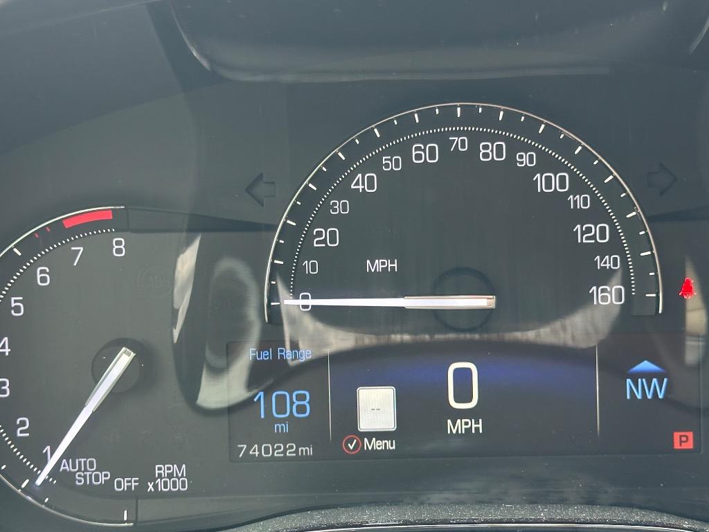 2018 Cadillac XT5 Luxury photo