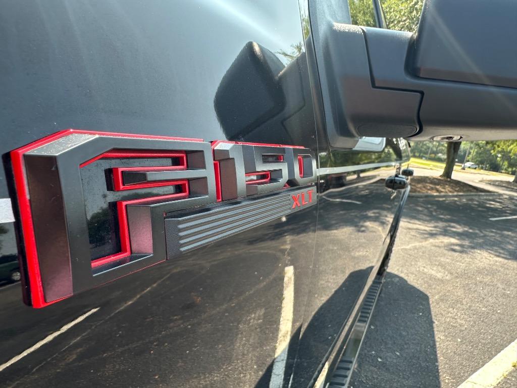 2020 Ford F150 XLT Sport photo