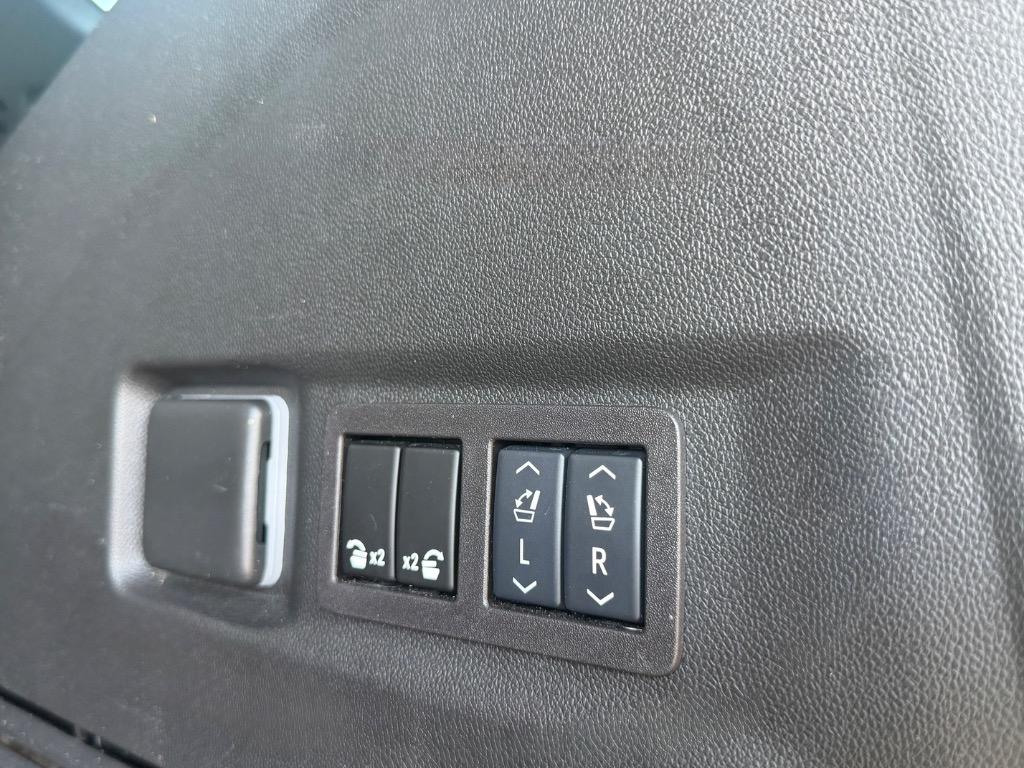 2024 Chevrolet Tahoe - $59,900