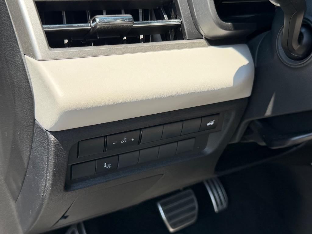 2025 Mitsubishi Outlander - $38,900