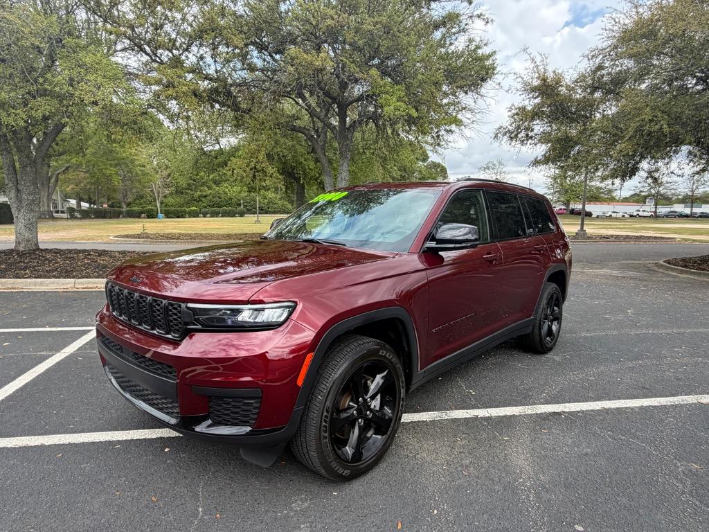 2025 Jeep Cherokee - $39,900