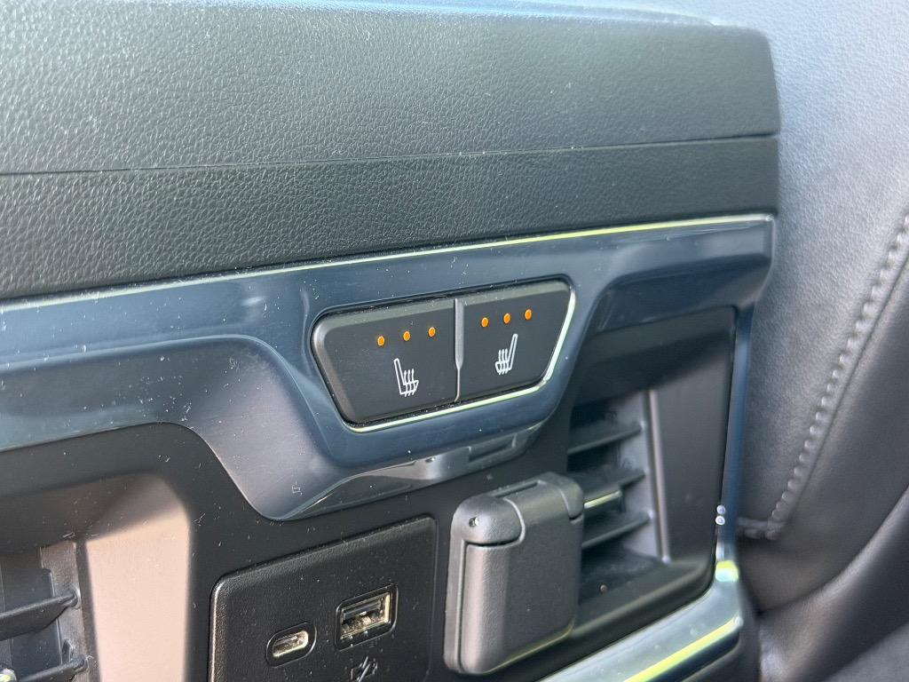2021 GMC Sierra - $42,900