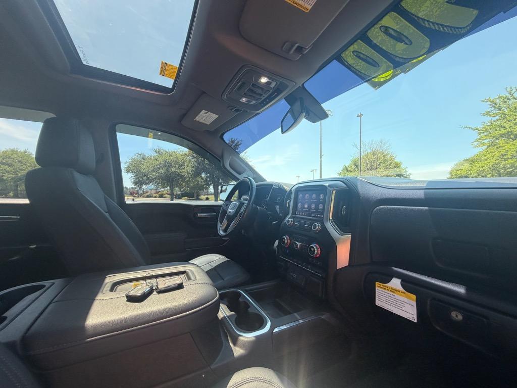 2021 GMC Sierra - $42,900