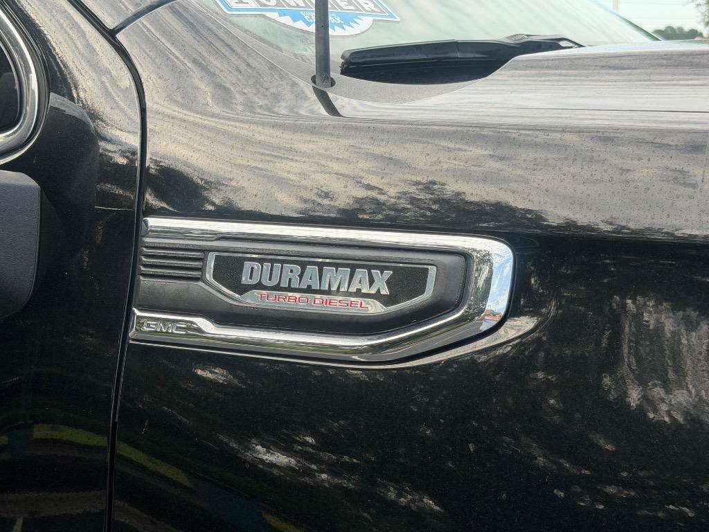 2021 GMC Sierra - $42,900