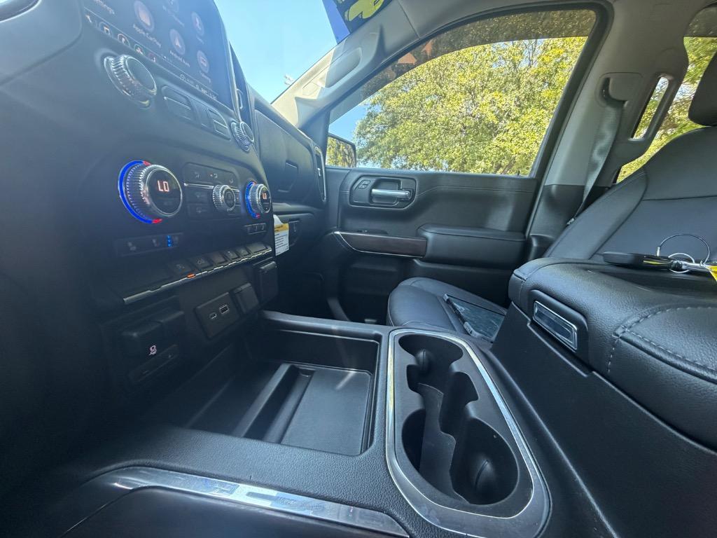 2021 GMC Sierra - $42,900