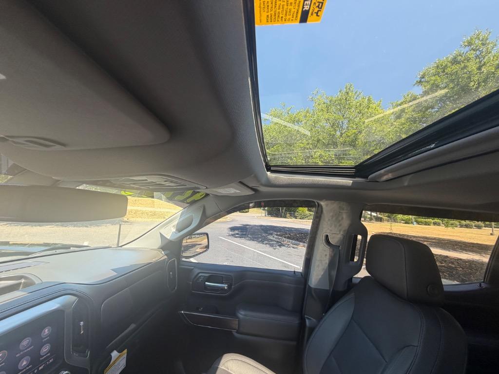 2021 GMC Sierra - $42,900