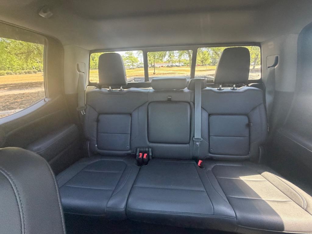 2021 GMC Sierra - $42,900