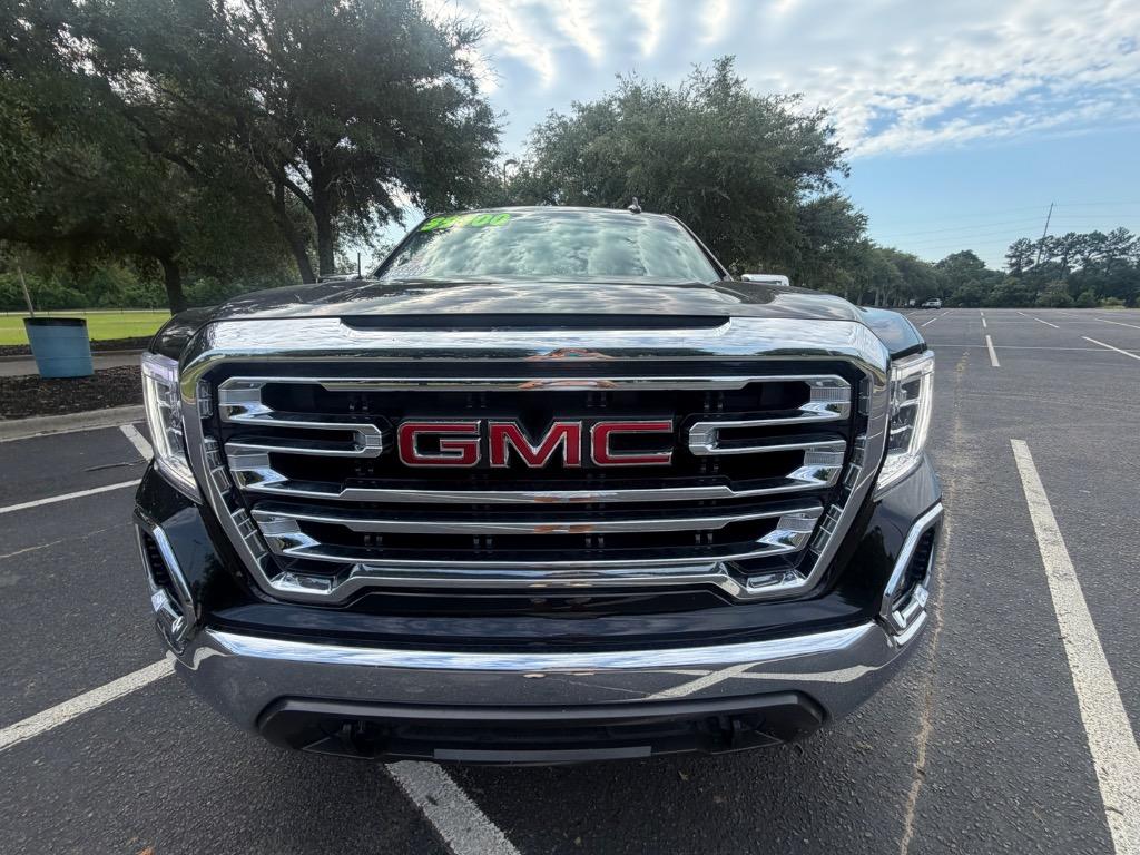 2021 GMC Sierra - $42,900
