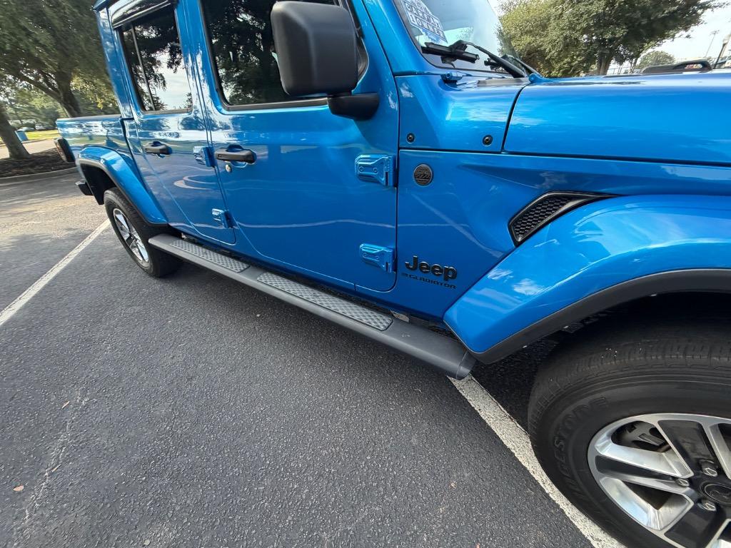 2024 Jeep Gladiator - $36,900
