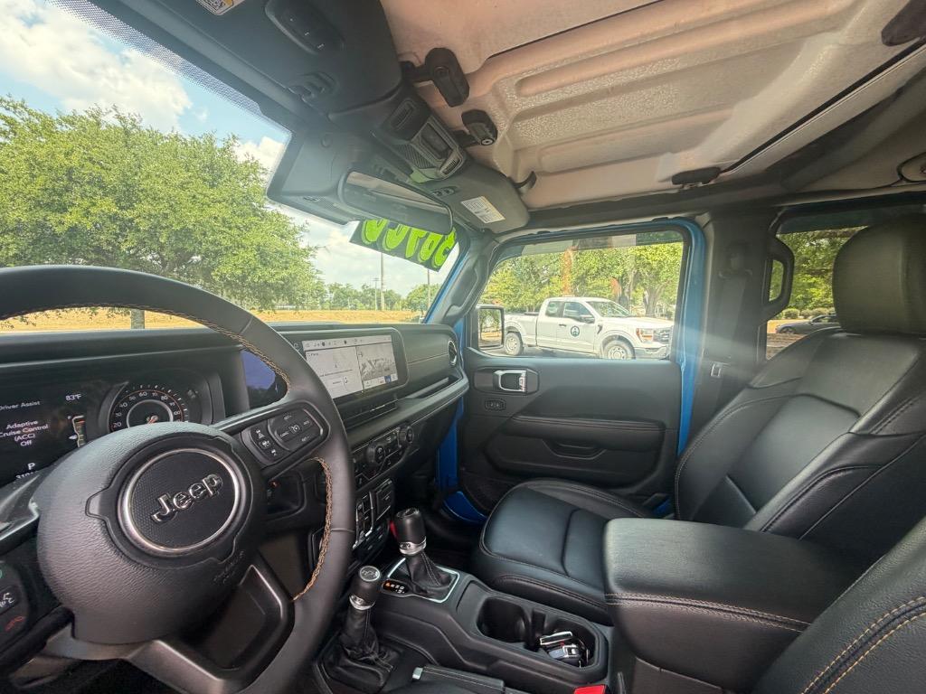 2024 Jeep Gladiator - $36,900
