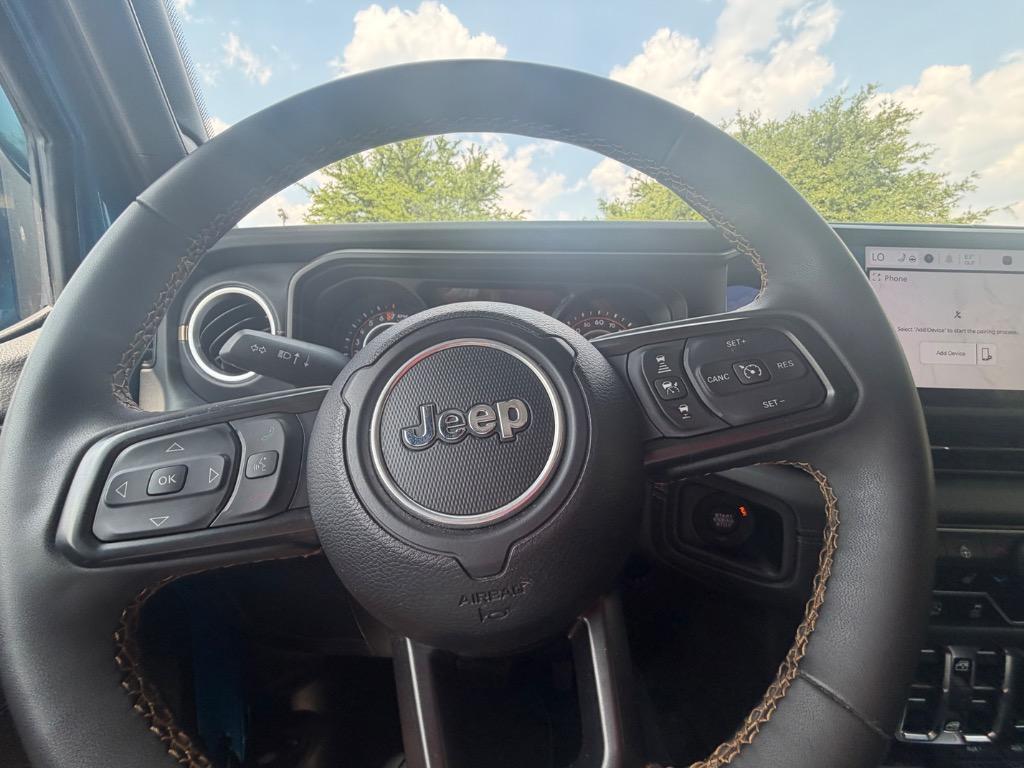 2024 Jeep Gladiator - $36,900
