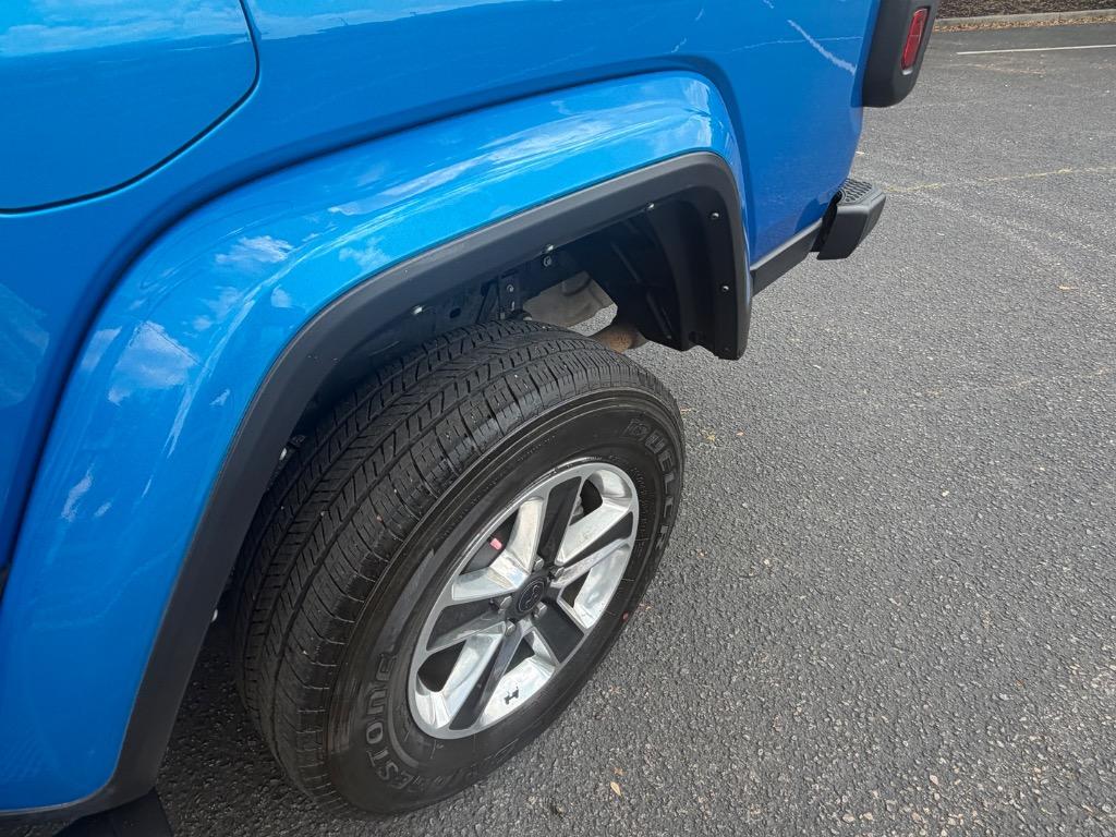 2024 Jeep Gladiator - $36,900