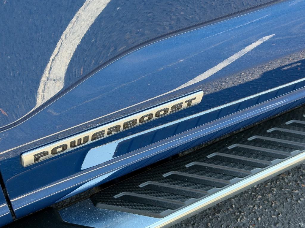 2022 Ford F-150 - $39,900