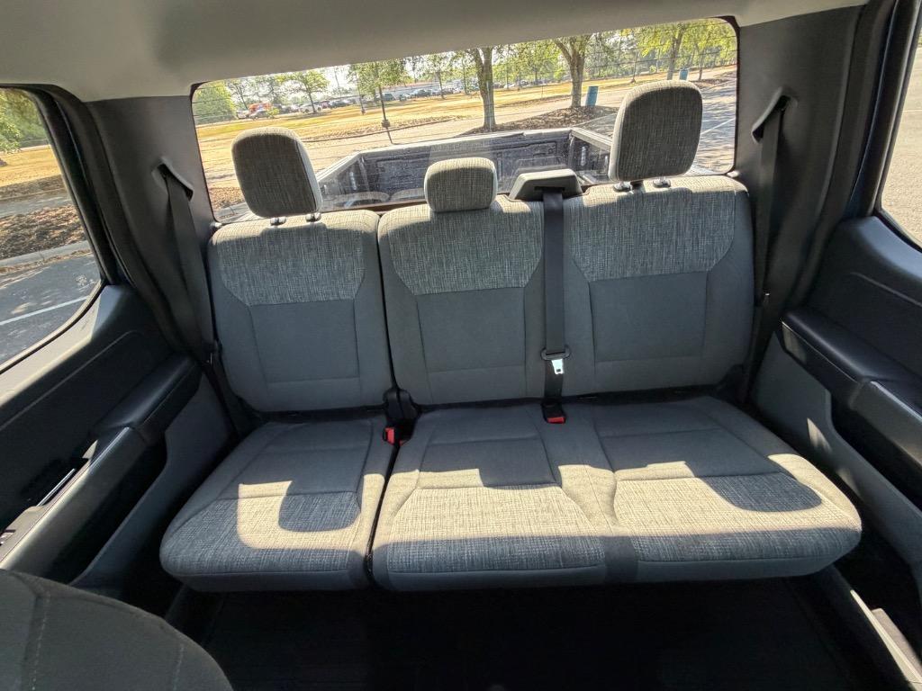 2022 Ford F-150 - $39,900