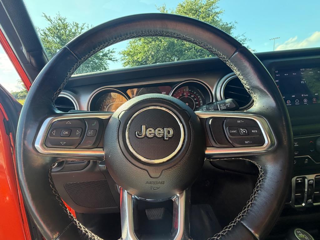 2020 Jeep Wrangler - $26,900