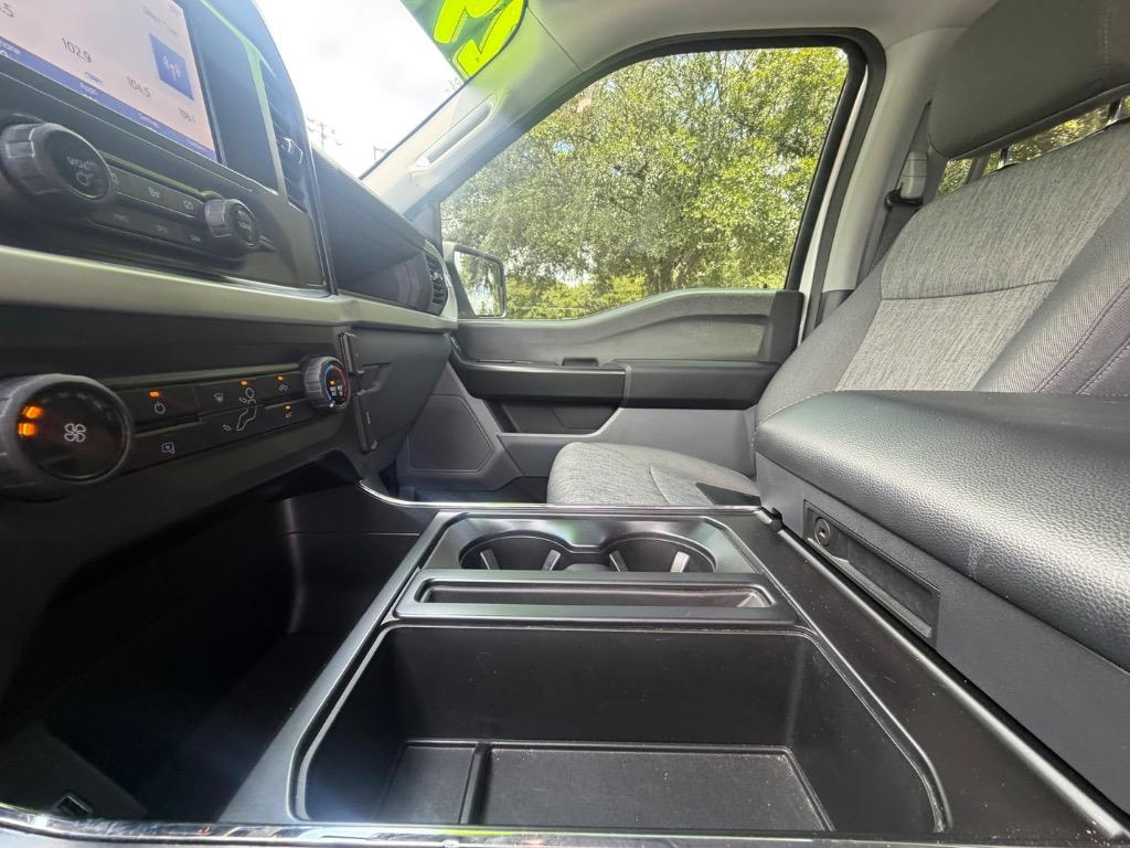 2022 Ford F-150 - $29,900