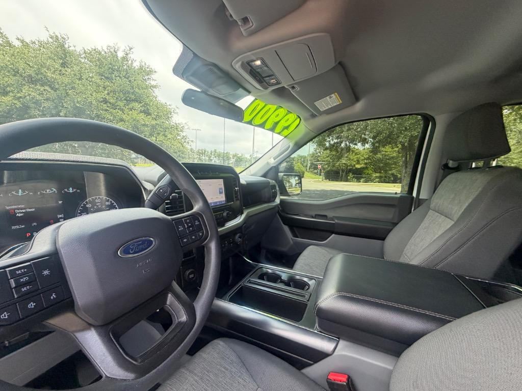 2022 Ford F-150 - $29,900