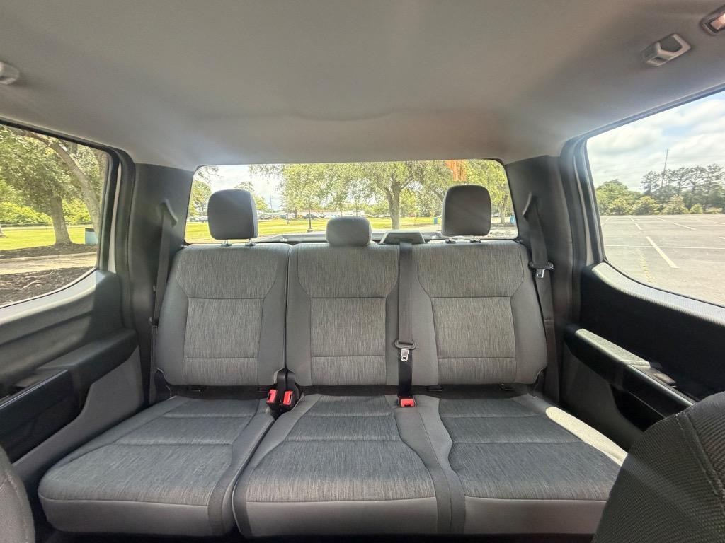 2022 Ford F-150 - $29,900