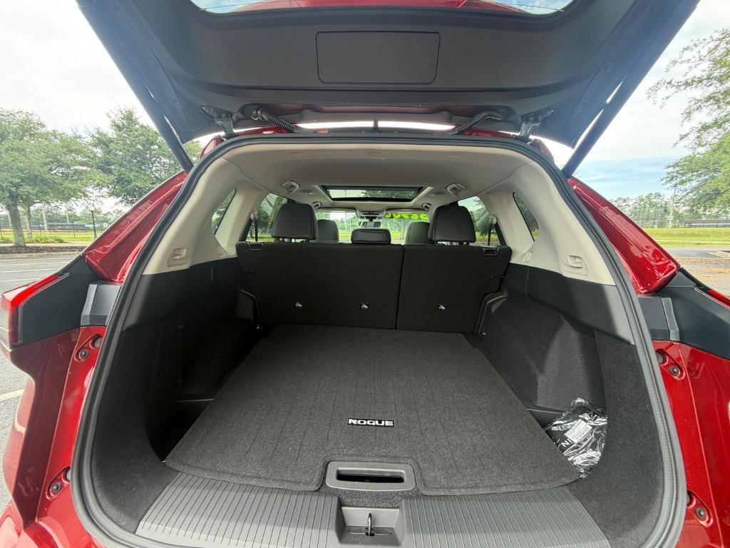 2026 Nissan Rogue - $32,900