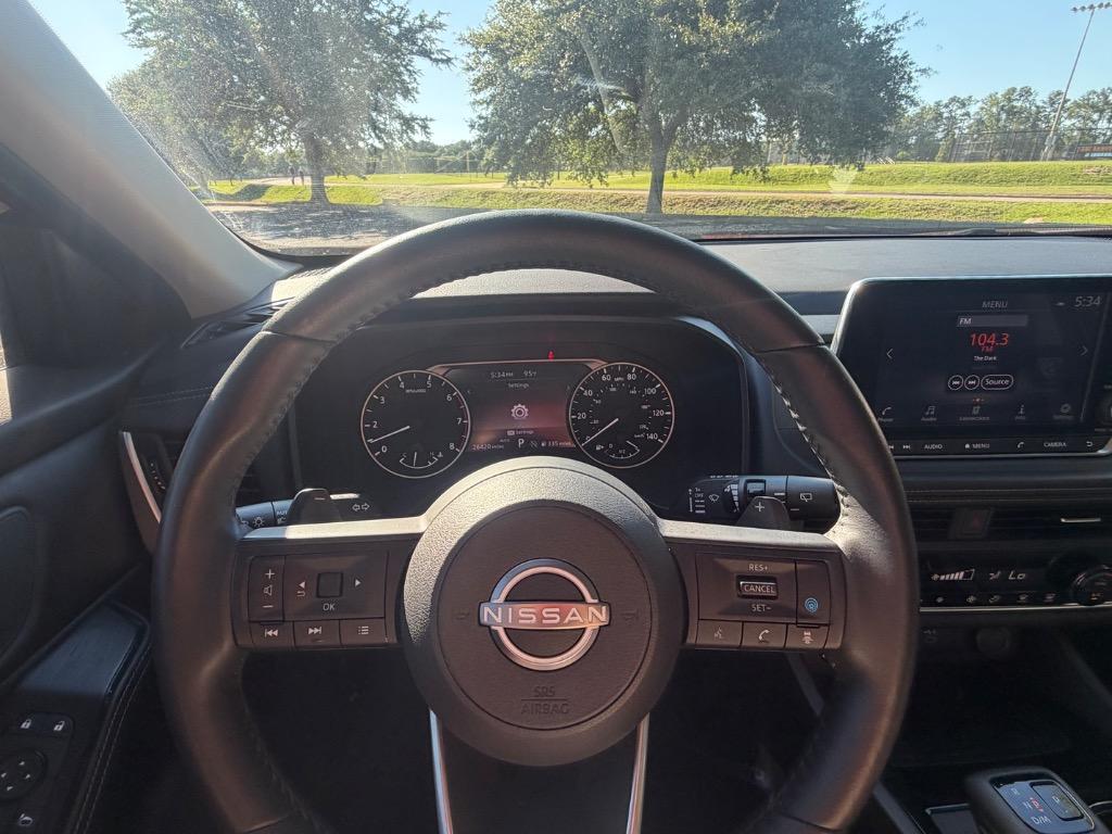 2024 Nissan Rogue - $25,900