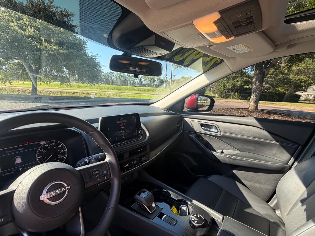 2024 Nissan Rogue - $25,900
