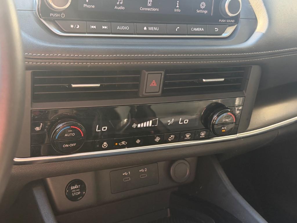 2024 Nissan Rogue - $25,900
