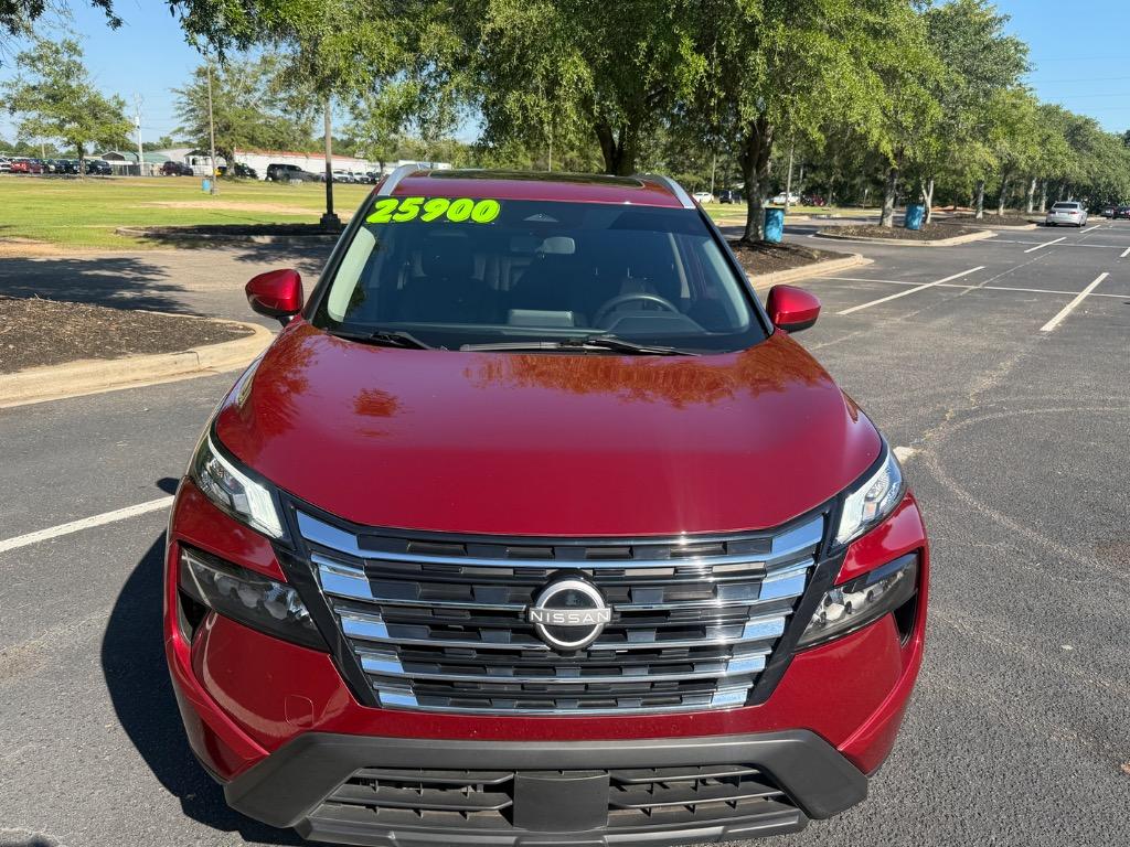 2024 Nissan Rogue - $25,900