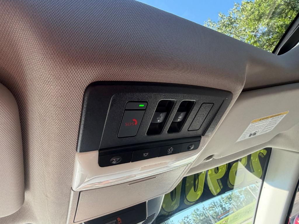 2024 Nissan Rogue - $25,900
