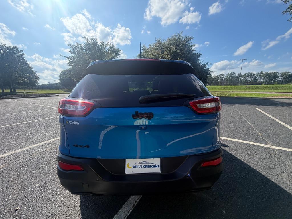 2018 Jeep Cherokee - $16,900