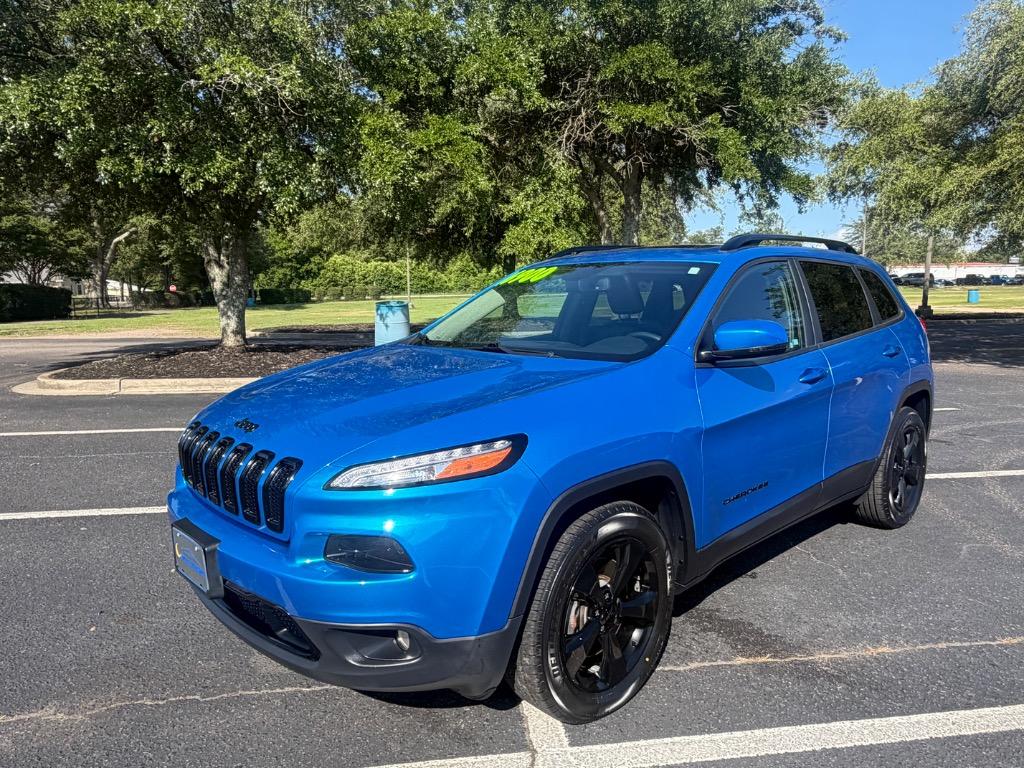 2018 Jeep Cherokee - $16,900
