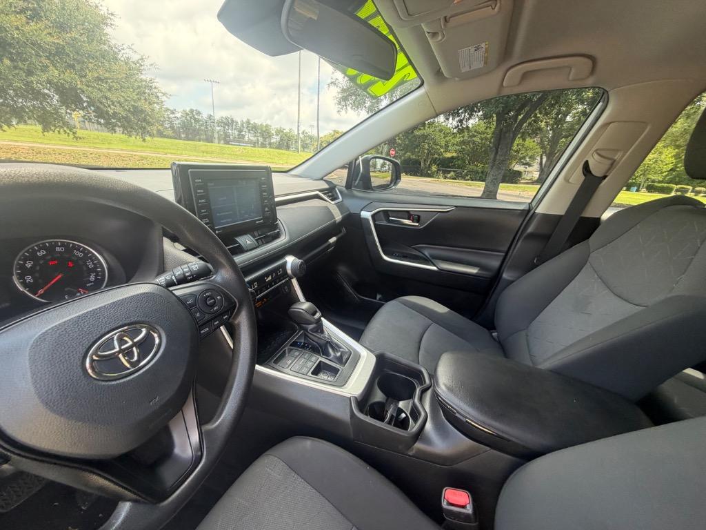 2021 Toyota RAV4 - $24,900
