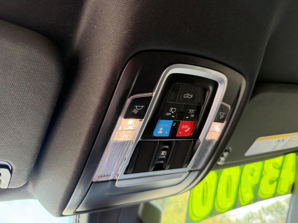 2025 Ram 1500 - $43,900
