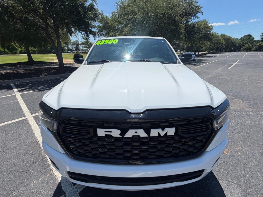 2025 Ram 1500 - $43,900