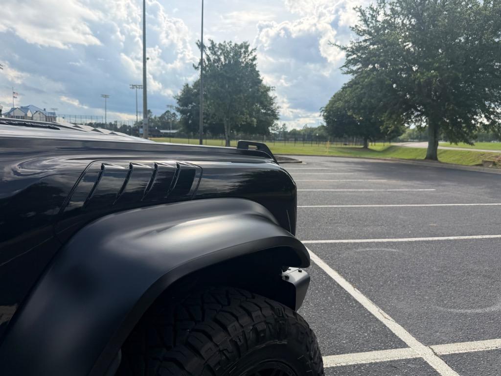 2023 Ford Bronco - $69,900