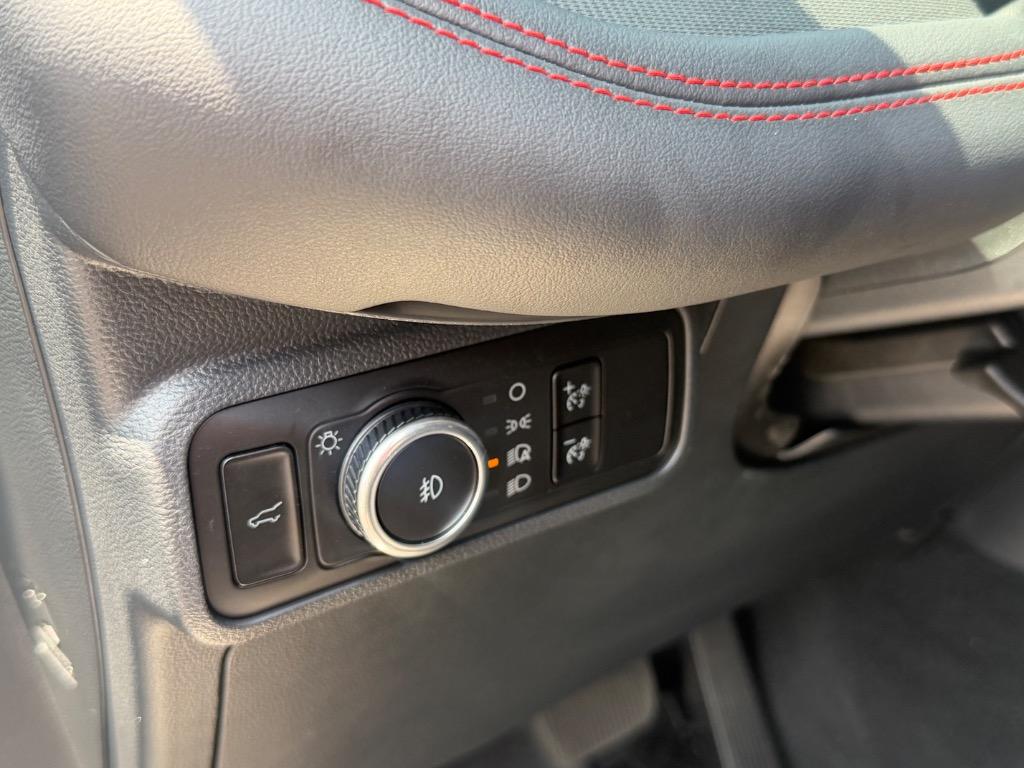 2025 Ford Explorer - $43,900