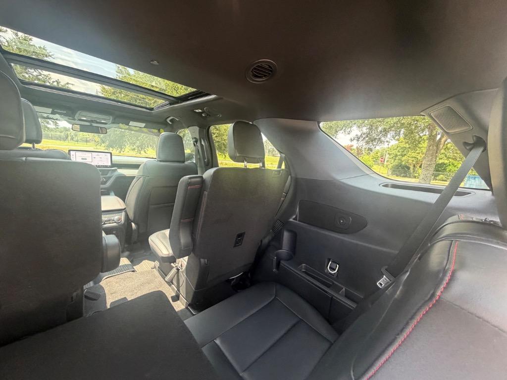 2025 Ford Explorer - $43,900