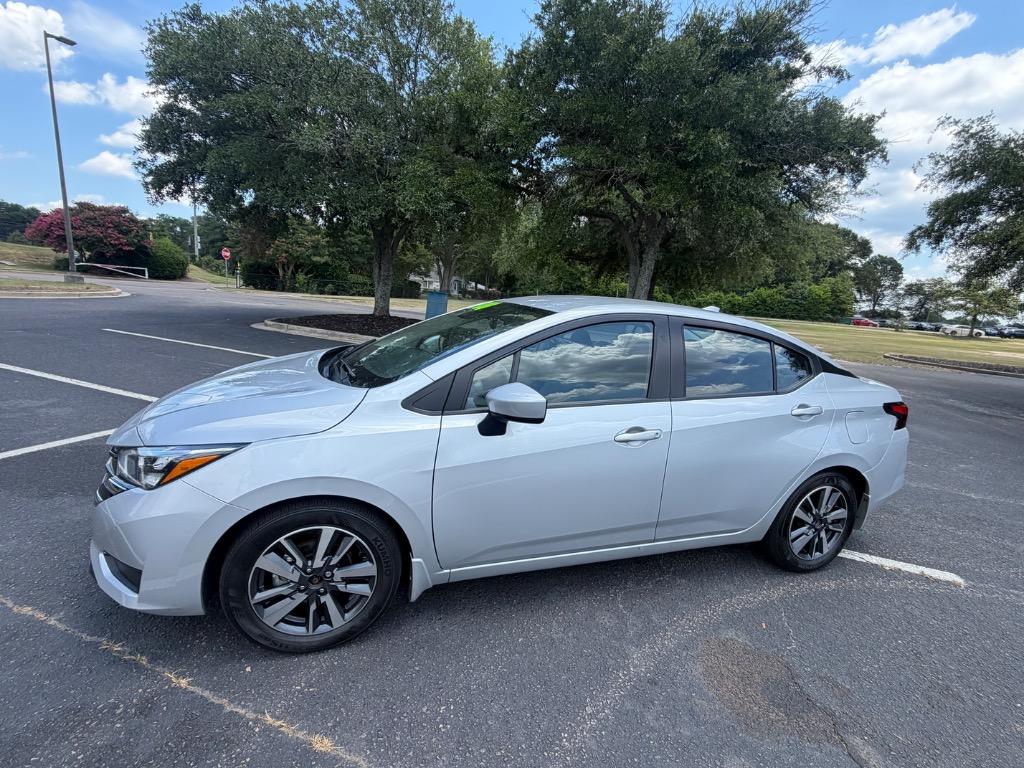 2025 Nissan Versa - $18,900