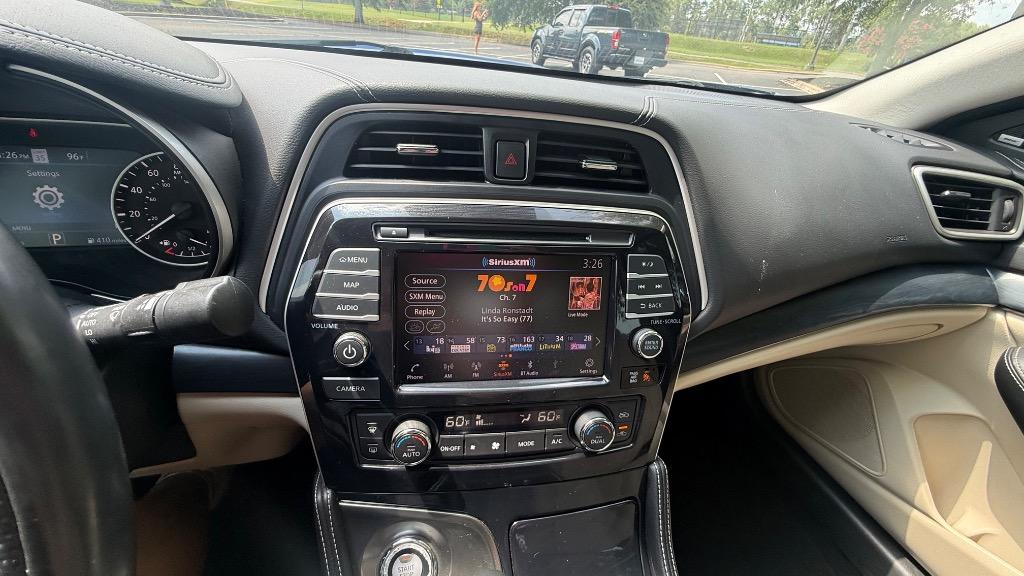 2021 Nissan Maxima - $25,900