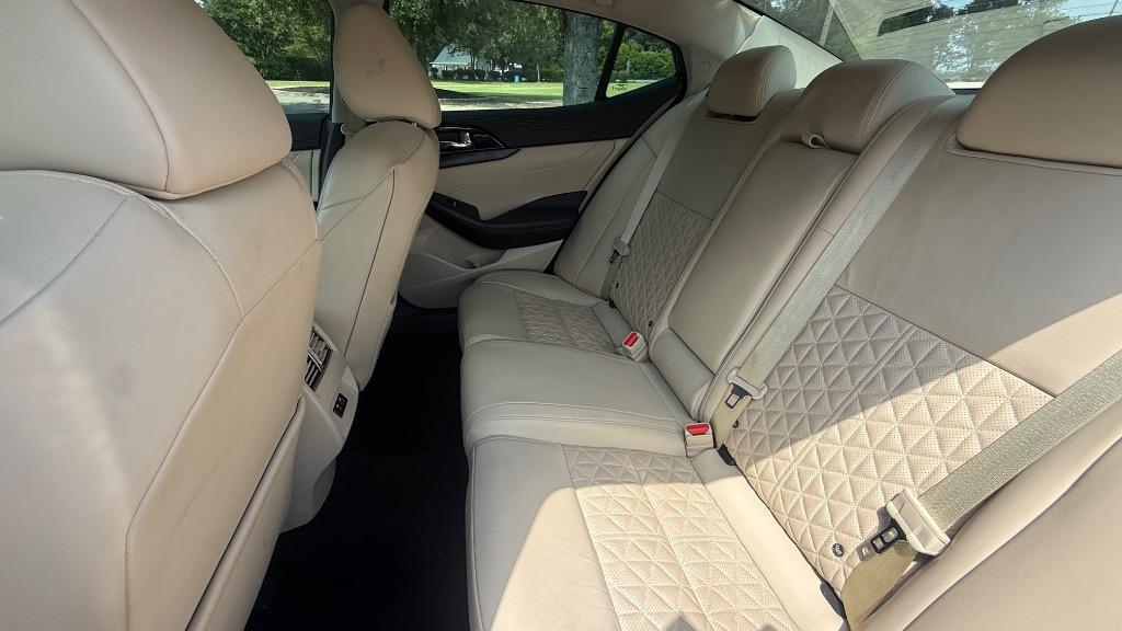 2021 Nissan Maxima - $25,900