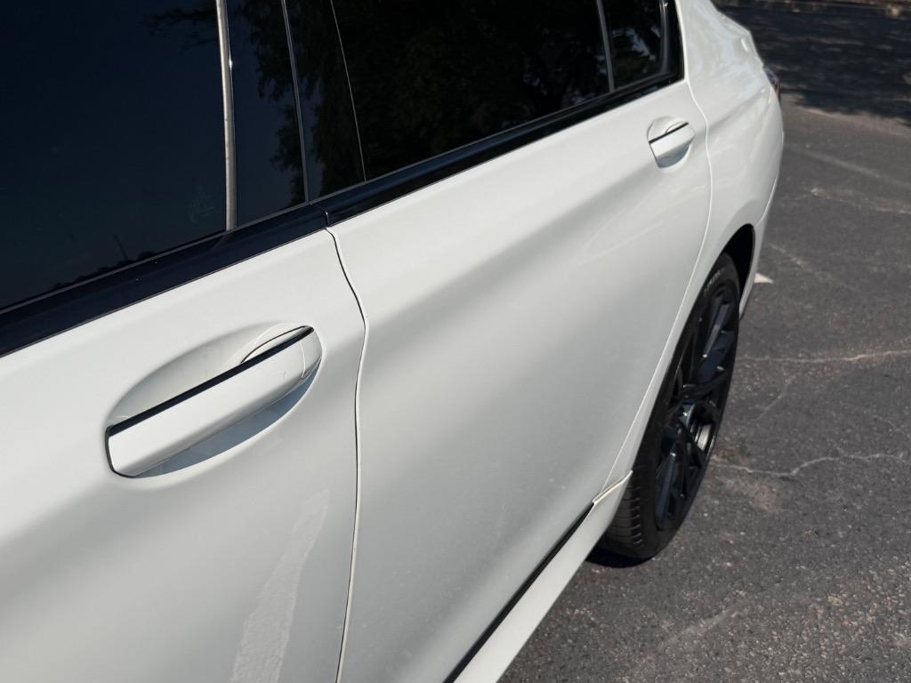 2021 BMW 740i - $36,900